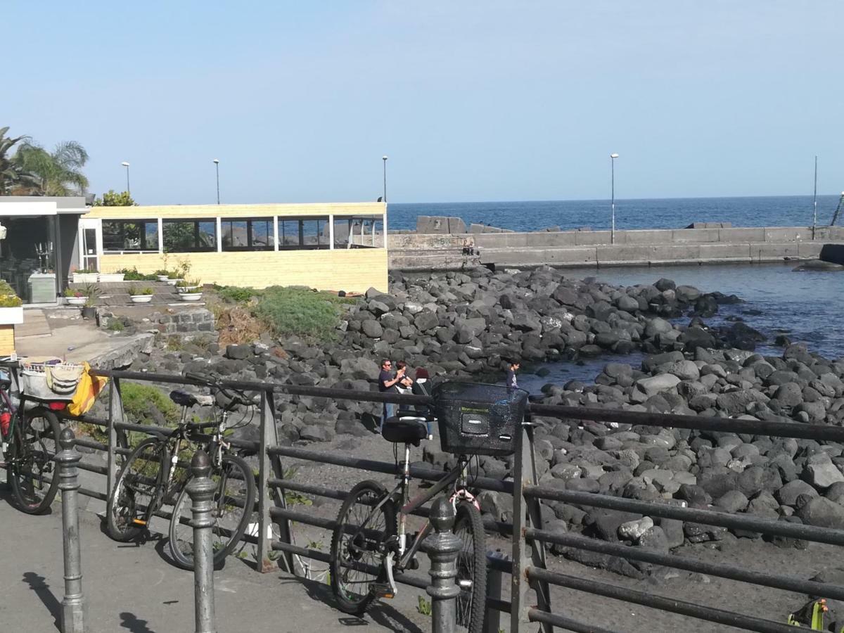 Appartamento Sabbia Dell' Etna Catania Exterior photo