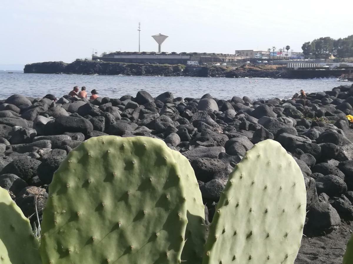 Appartamento Sabbia Dell' Etna Catania Exterior photo