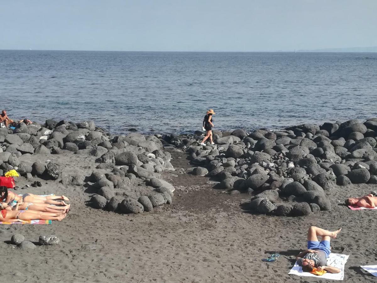 Appartamento Sabbia Dell' Etna Catania Exterior photo